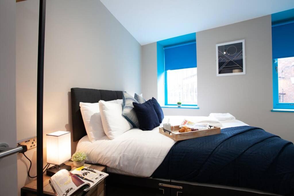 Stylish Central Location 2Bd Apartment ウィガン エクステリア 写真