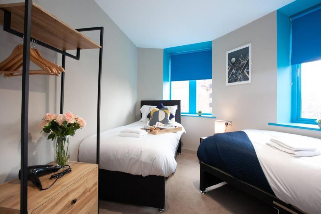Stylish Central Location 2Bd Apartment ウィガン エクステリア 写真