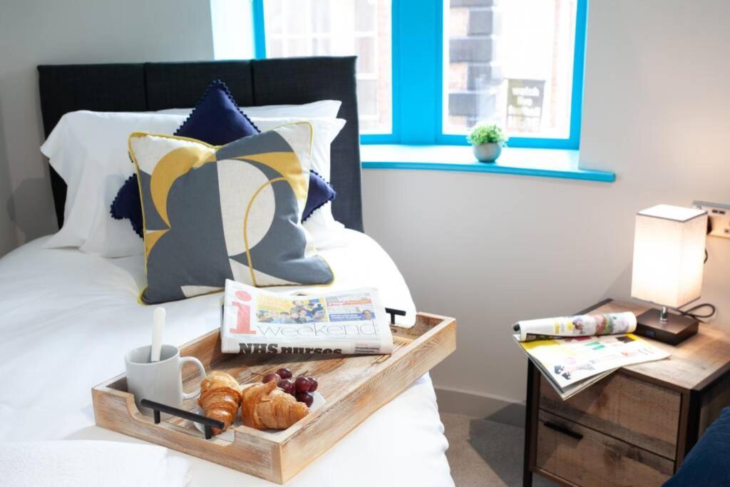 Stylish Central Location 2Bd Apartment ウィガン エクステリア 写真