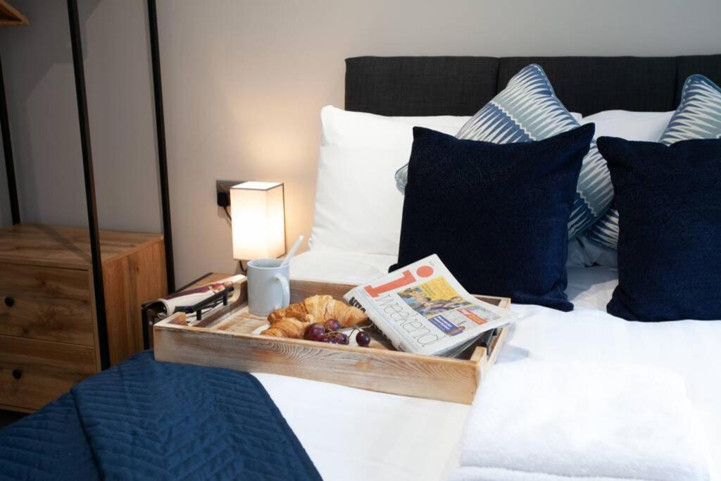 Stylish Central Location 2Bd Apartment ウィガン エクステリア 写真